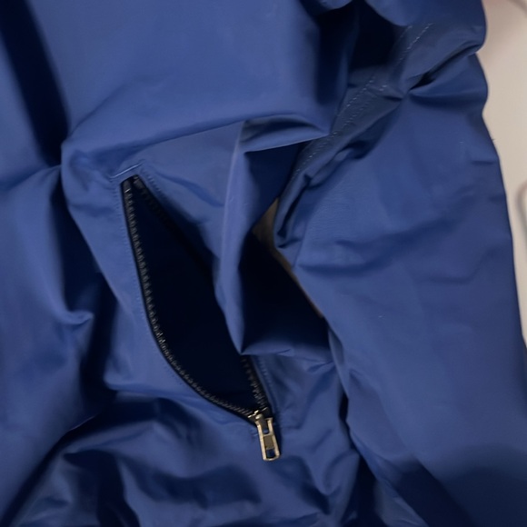 Patagonia® Worn Wear
Men's Baggies™ Jacket - Picture 5 of 6